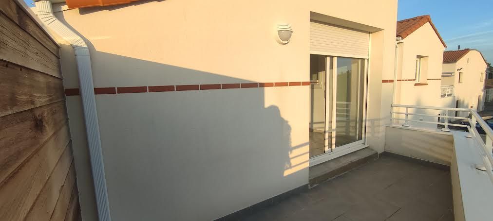 PORNIC Appartement Pornic 3 pièce(s) 41.76 m2 loi carrez et 50m² au sol proche commerces 3