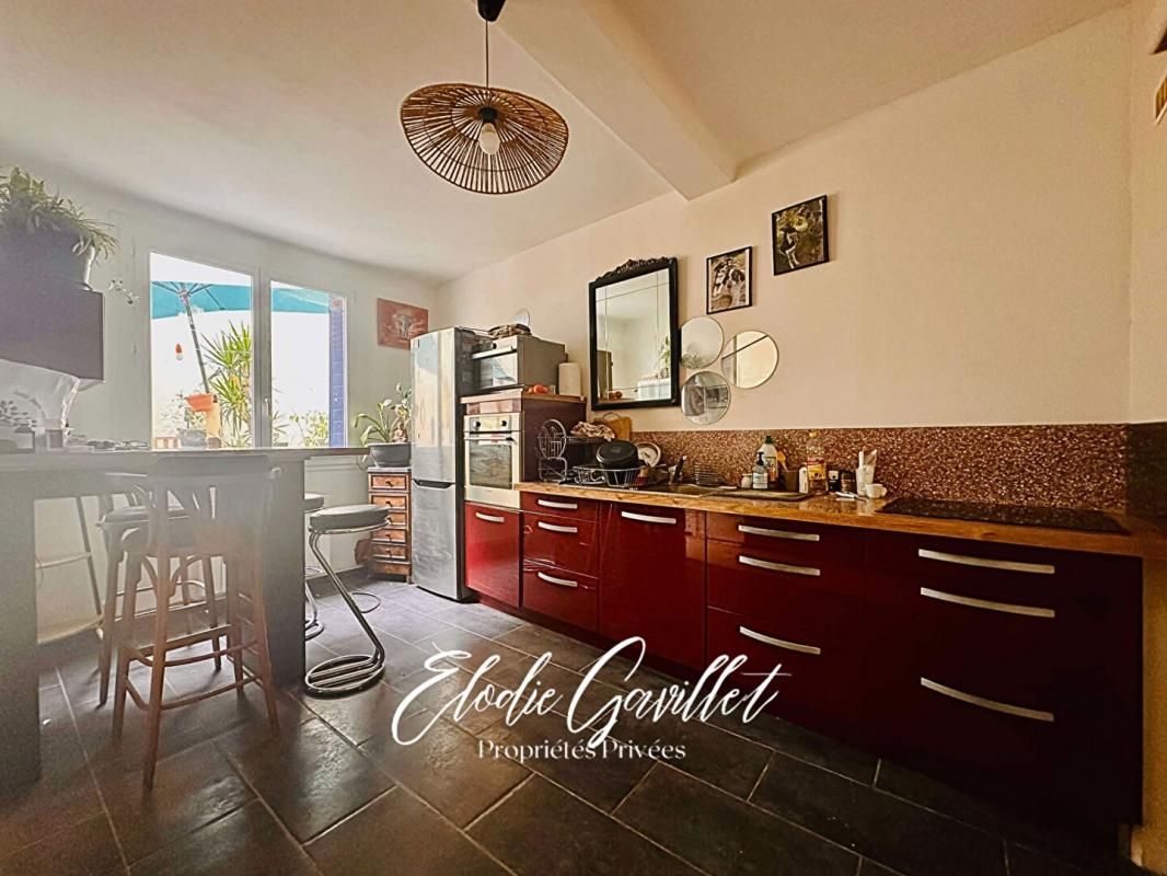 LIMOUX Maison de ville avec extérieur Limoux 102 m2 2