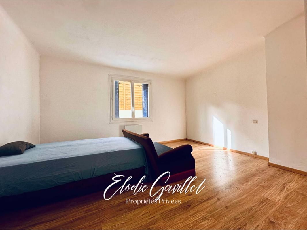 LIMOUX Maison de ville avec extérieur Limoux 102 m2 3