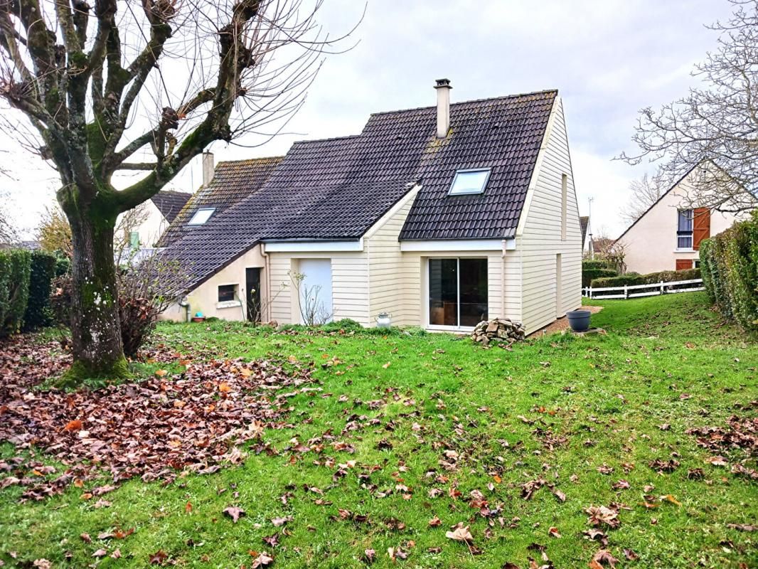 CONDE-SUR-SARTHE Maison Alencon 6 pièce(s) 98 m2 3