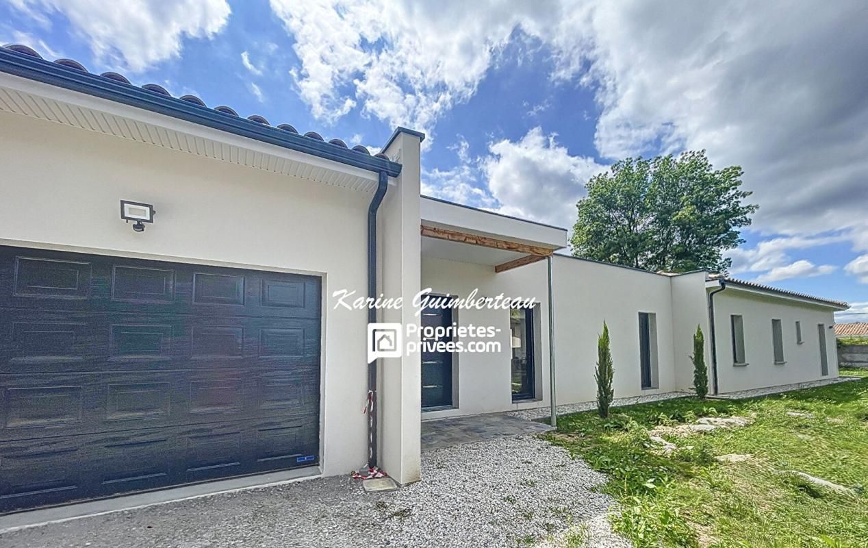 Maison ultra contemporaine GALGON 182 m2 + jardin