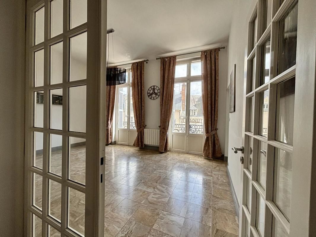 BLOIS Appartement Blois 2 pièce(s) 56.09 m2 3