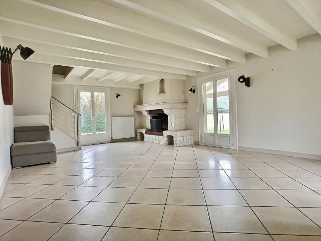 SAINT-LOUIS-DE-MONTFERRAND Vente maison 155m2 SAINT-LOUIS-DE-MONTFERRAND (33440) 4