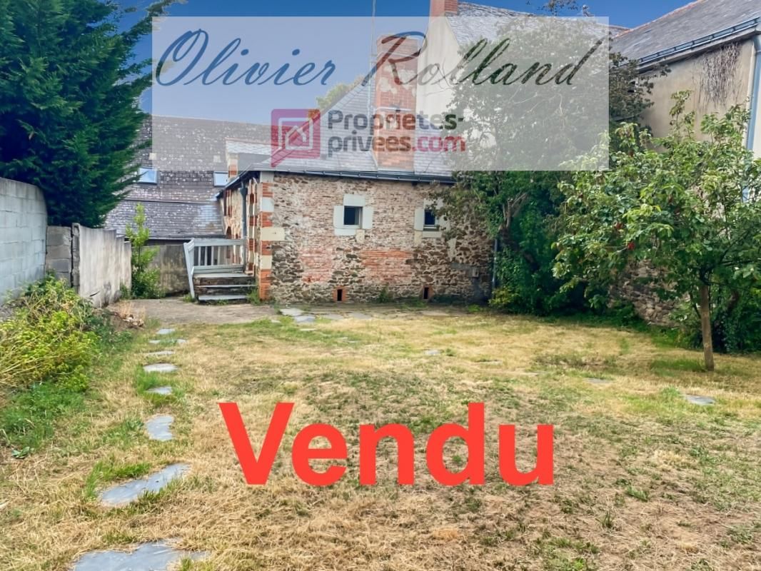 49750 - Beaulieu sur Layon - Maison de bourg  de 5 pièces sur 305 m² de jardin clos