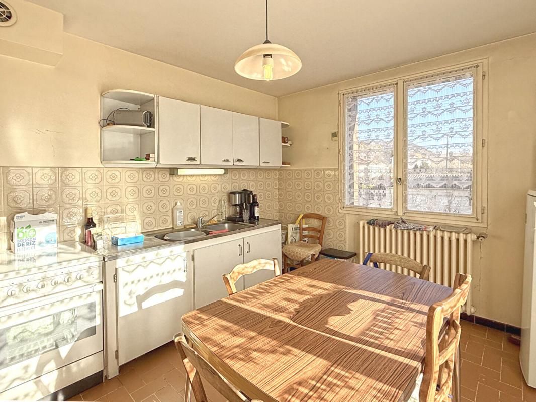 DIGNE-LES-BAINS Maison de Ville Digne-les- Bains 4 chambres 190 m2 3