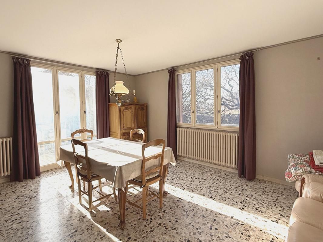 DIGNE-LES-BAINS Maison de Ville Digne-les- Bains 4 chambres 190 m2 4