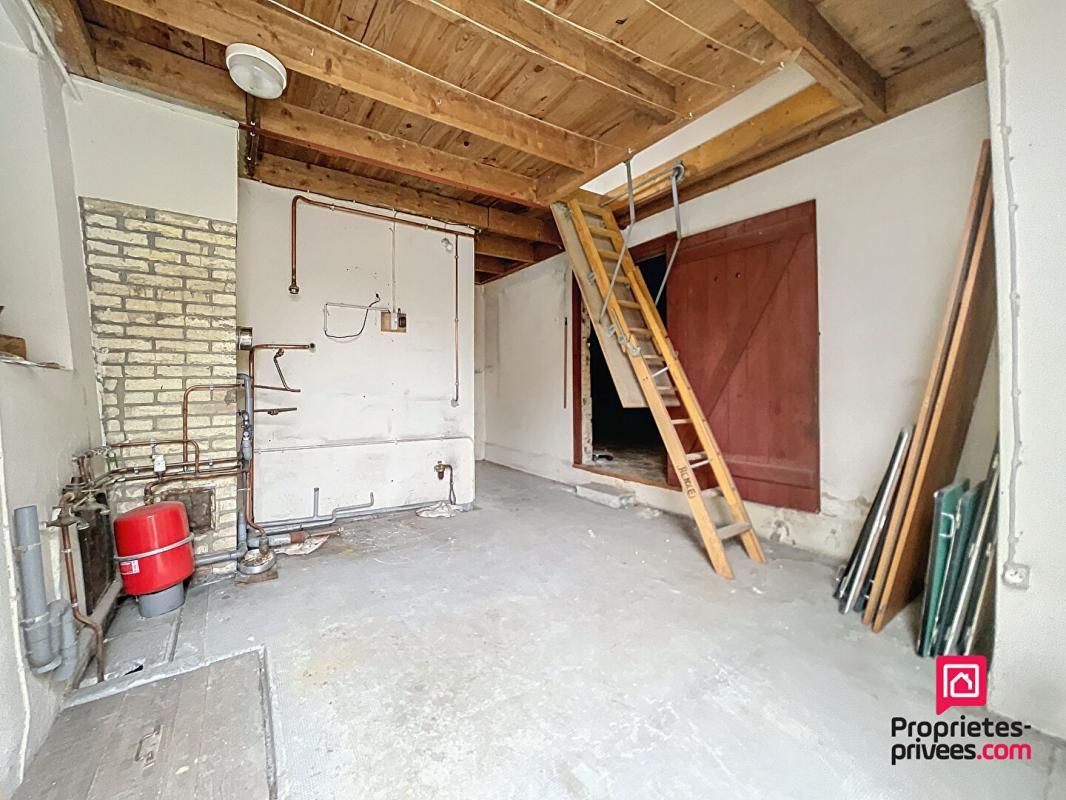 LE GUE-DE-LA-CHAINE Maison de charme à rénover à Belforêt-en-Perche 3