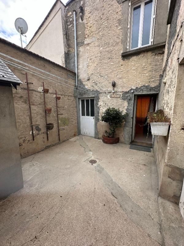 PUSSAY Maison Pussay 5 pièce(s) 170 m2 4