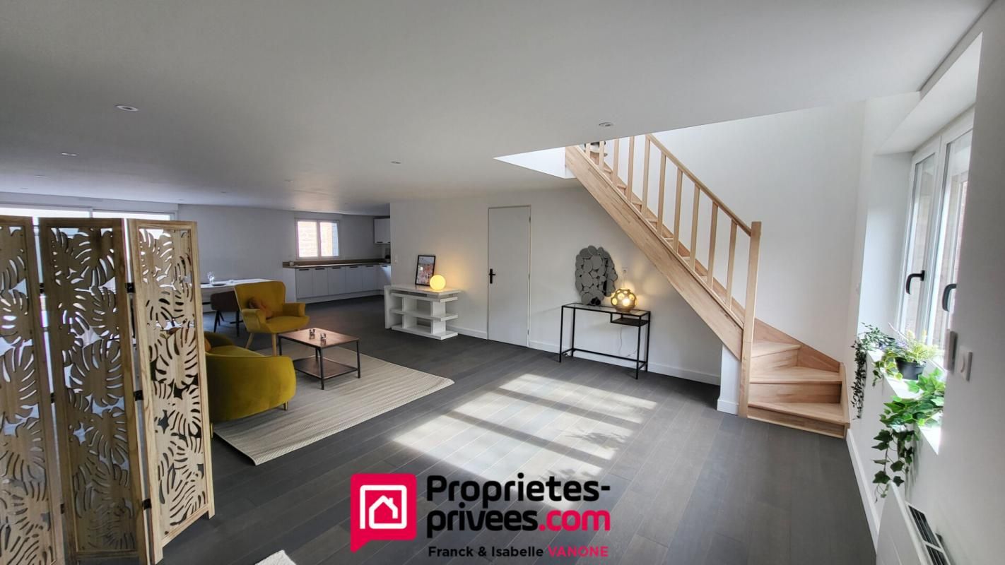 PERENCHIES Maison semi individuelle rénovée - 3 chambres - 2 salles de bains - jardin - 145 m² 3