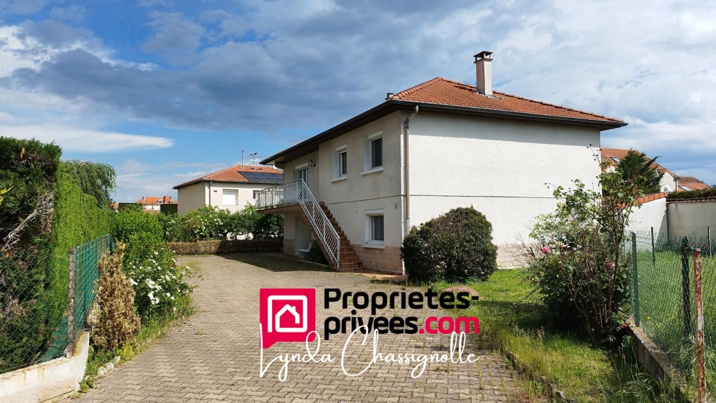 ROANNE Maison - 4 chambres - 150m² 4