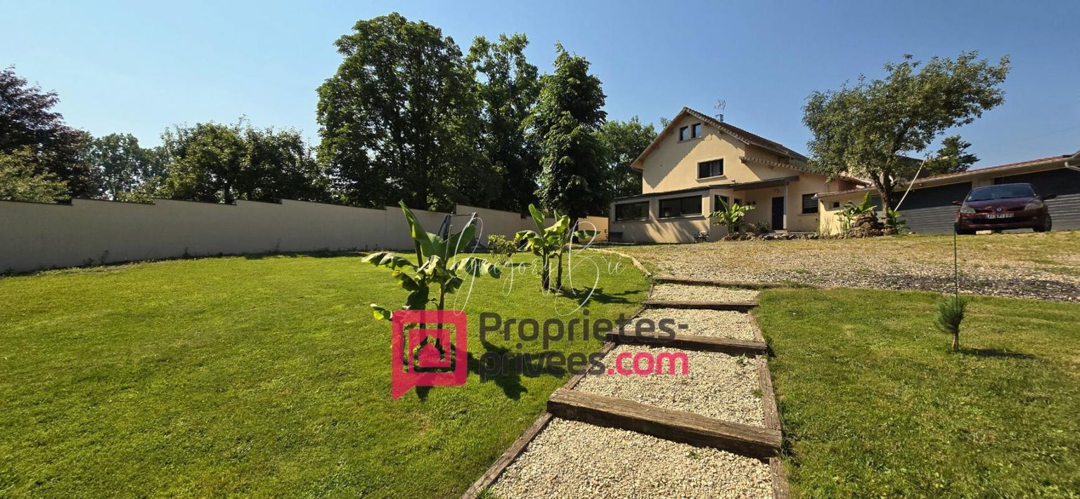 LA FERTE-SOUS-JOUARRE Maison La Trétoire 9 pièce(s) 270 m2 2