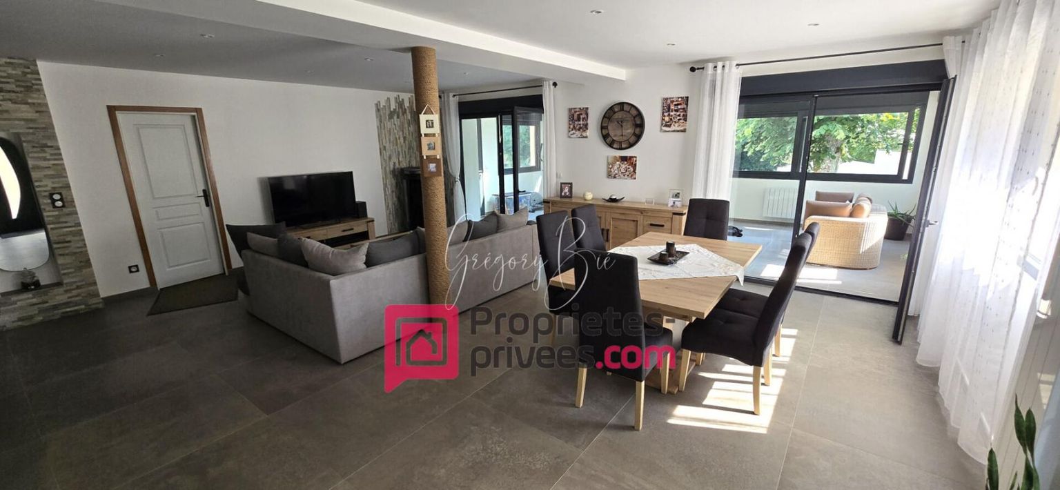 LA FERTE-SOUS-JOUARRE Maison La Trétoire 9 pièce(s) 270 m2 4