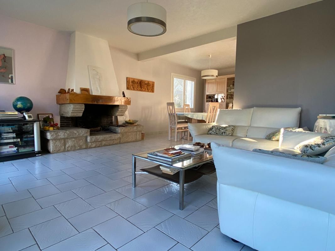 PLOEREN Maison Ploeren 8 pièce(s) 154 m2 6 chambres 4