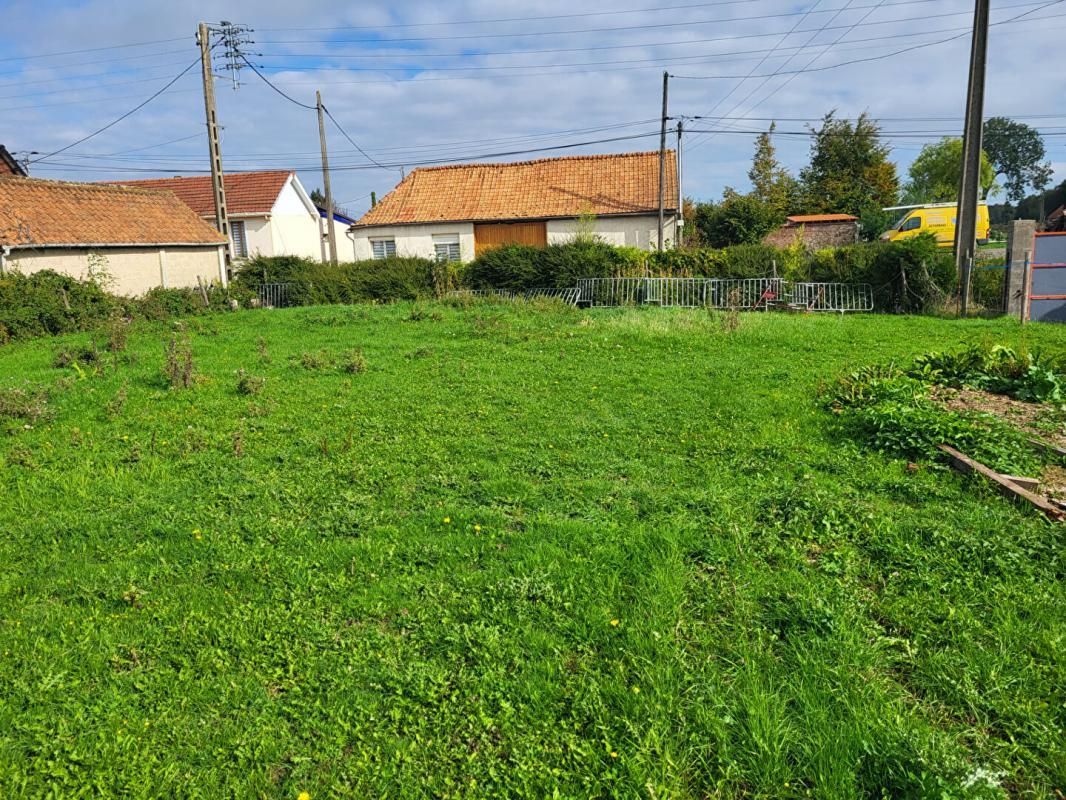FIEFS Terrain Fiefs 1355 m2 4