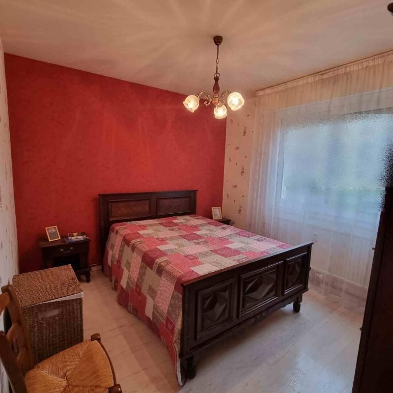 FONTAINE-LES-DIJON APPARTEMENT 87 M2 :Garage+cave+place de parking 2