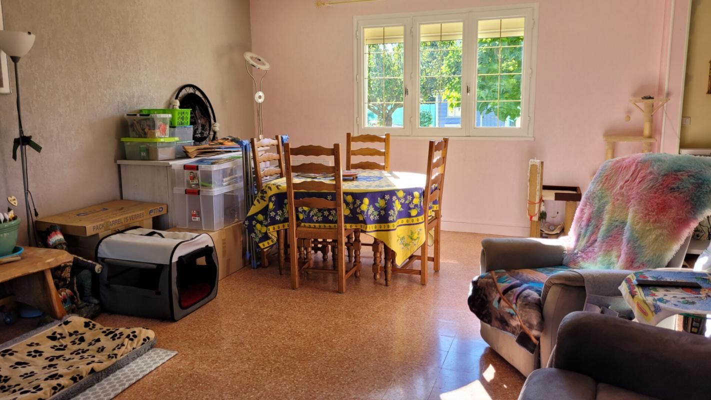PISEUX Maison 3 pièce(s) garage 80 m2 Verneuil d'Avre et Iton27130 3