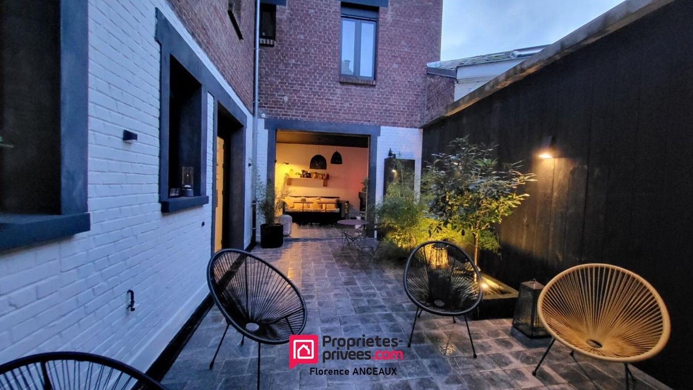 Magnifique maison rénovée quartier Remicourt avec garage