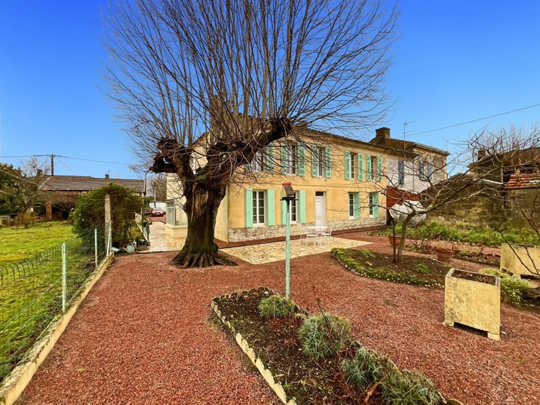 Charmante maison 155m² + annexe 60m² + atelier 60m²