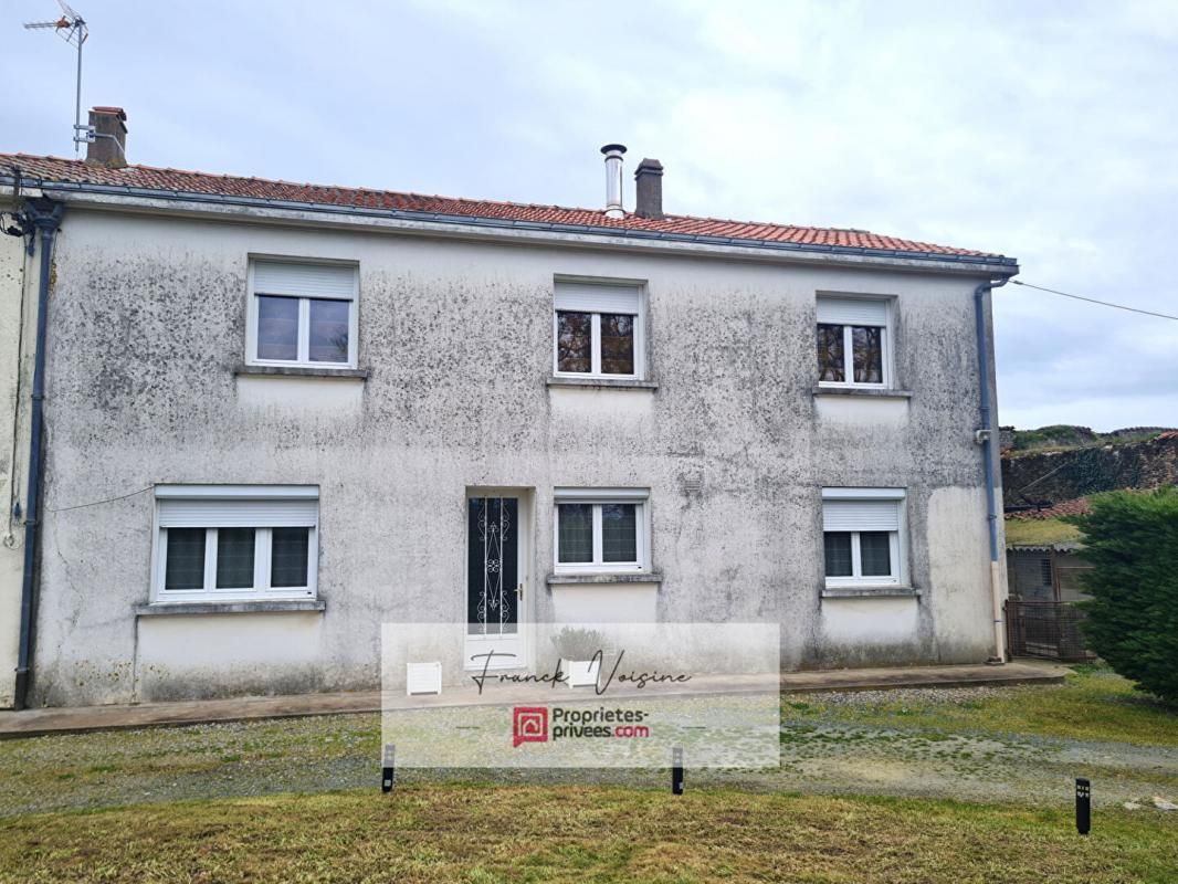 LES HERBIERS Maison A VENDRE en Exclusivité aux Herbiers avec 5 chambres - 134 m2 sur terrain de 706 M2 env 3