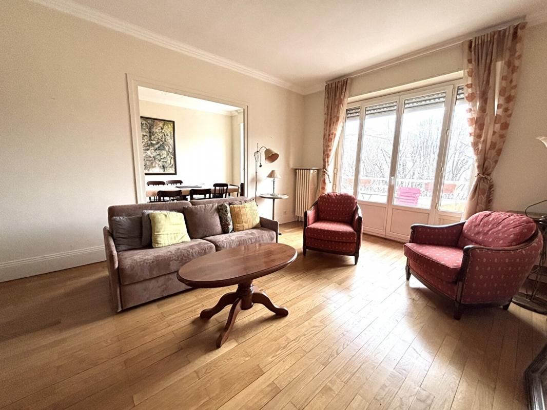Appartement Lyon 3 -4 pièce(s) 105 m2 Jean Mace Lyon 7