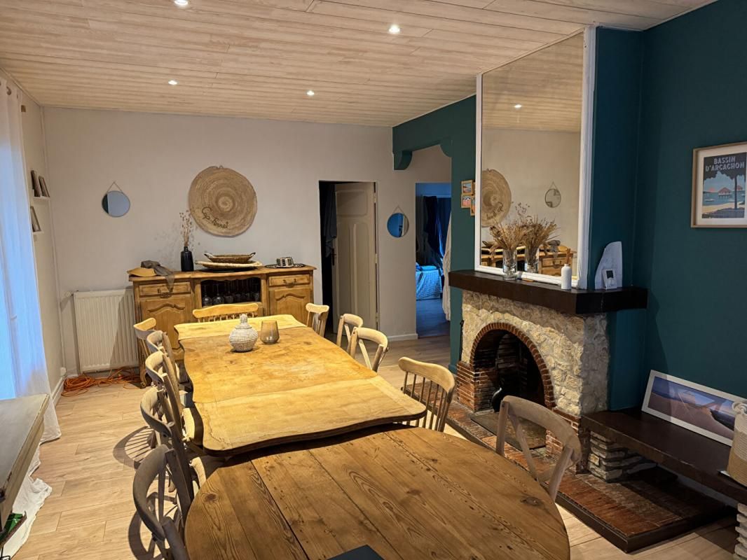 LEGE-CAP-FERRET Villa Lege Cap Ferret 10 pièce(s) 200 m2 2