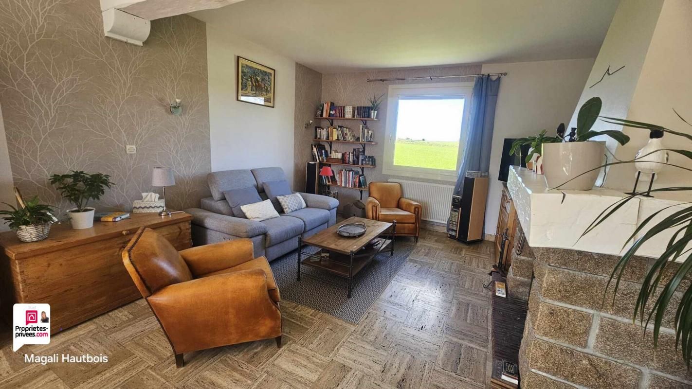 MARCEY-LES-GREVES Maison Marcey Les Greves 8 pièce(s) 151 m2 4