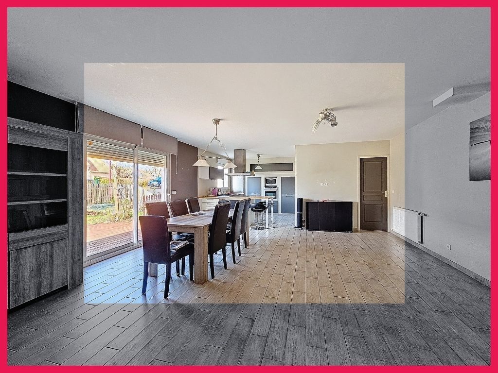 SAINT-GERMAIN-DU-CORBEIS Maison 6 pièce(s) 120 m2 2
