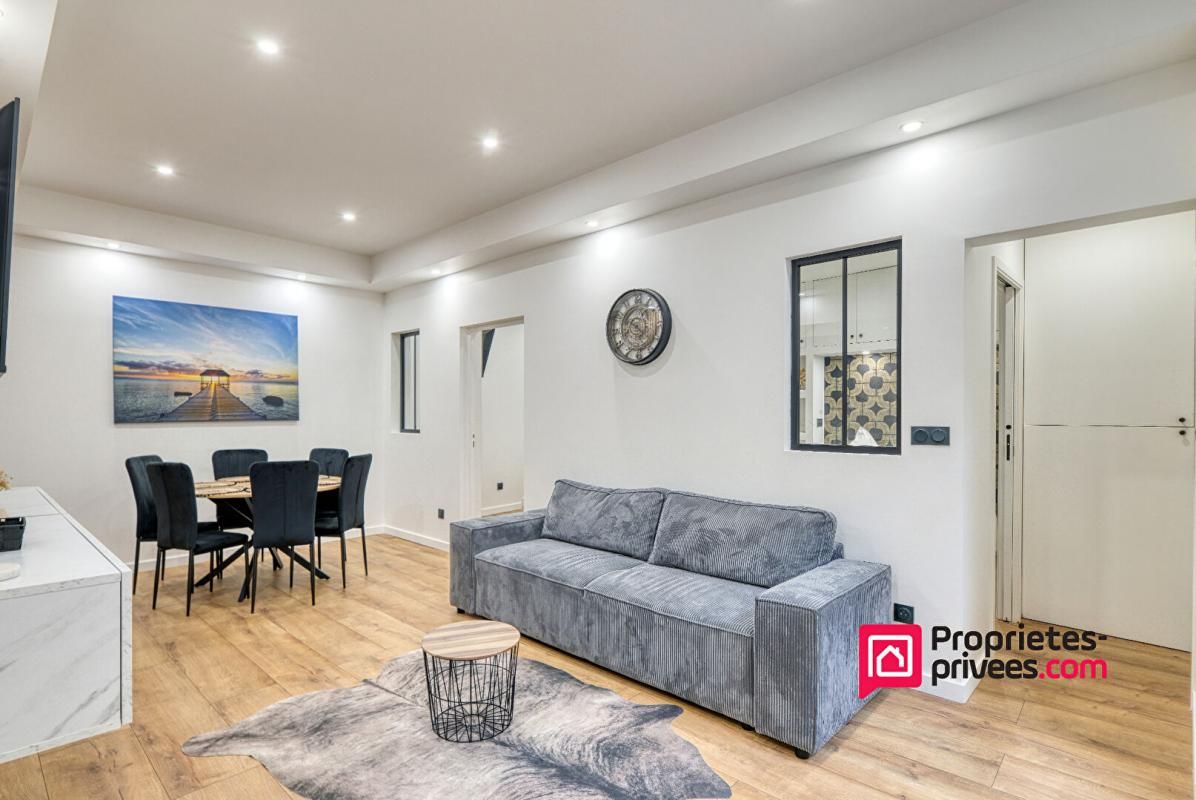 Vienne (38200), 3 pièces 51 m2 habitables, 2 ch, Etat neuf ! vendu meublé