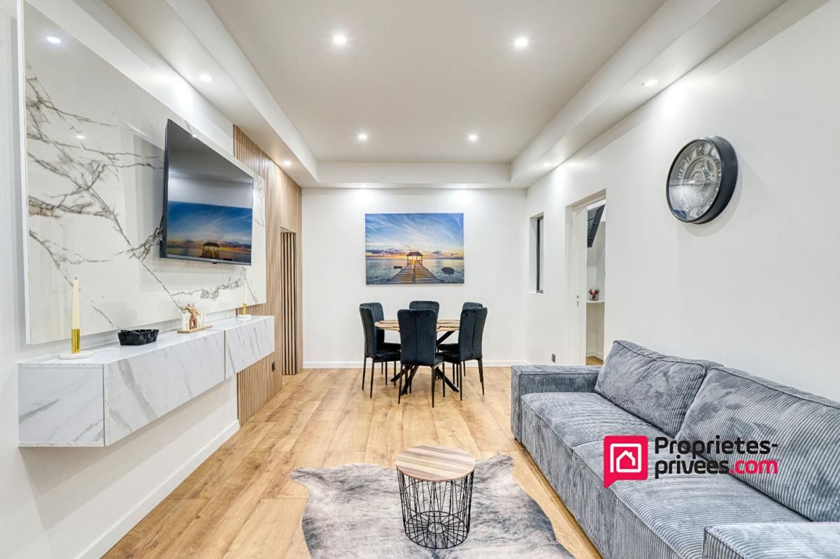 VIENNE Vienne (38200), 3 pièces 51 m2 habitables, 2 ch, Etat neuf ! vendu meublé 2