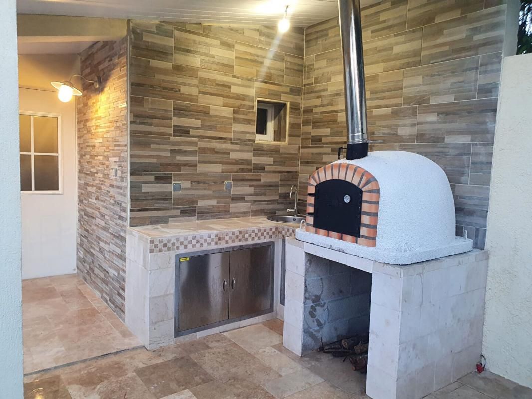 MONTARNAUD Villa 6 pièce(s) 155 m2 4 chambres + STUDIO 4