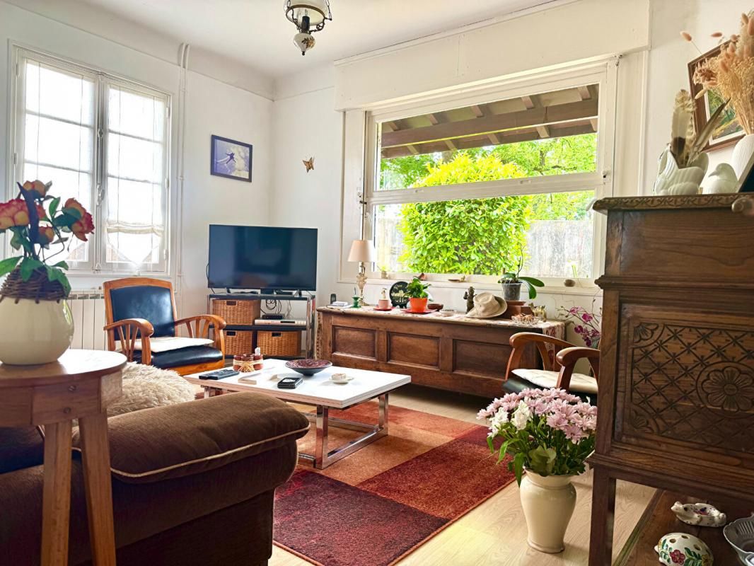 ANGLET Jolie Maison idéalement située à Anglet 2