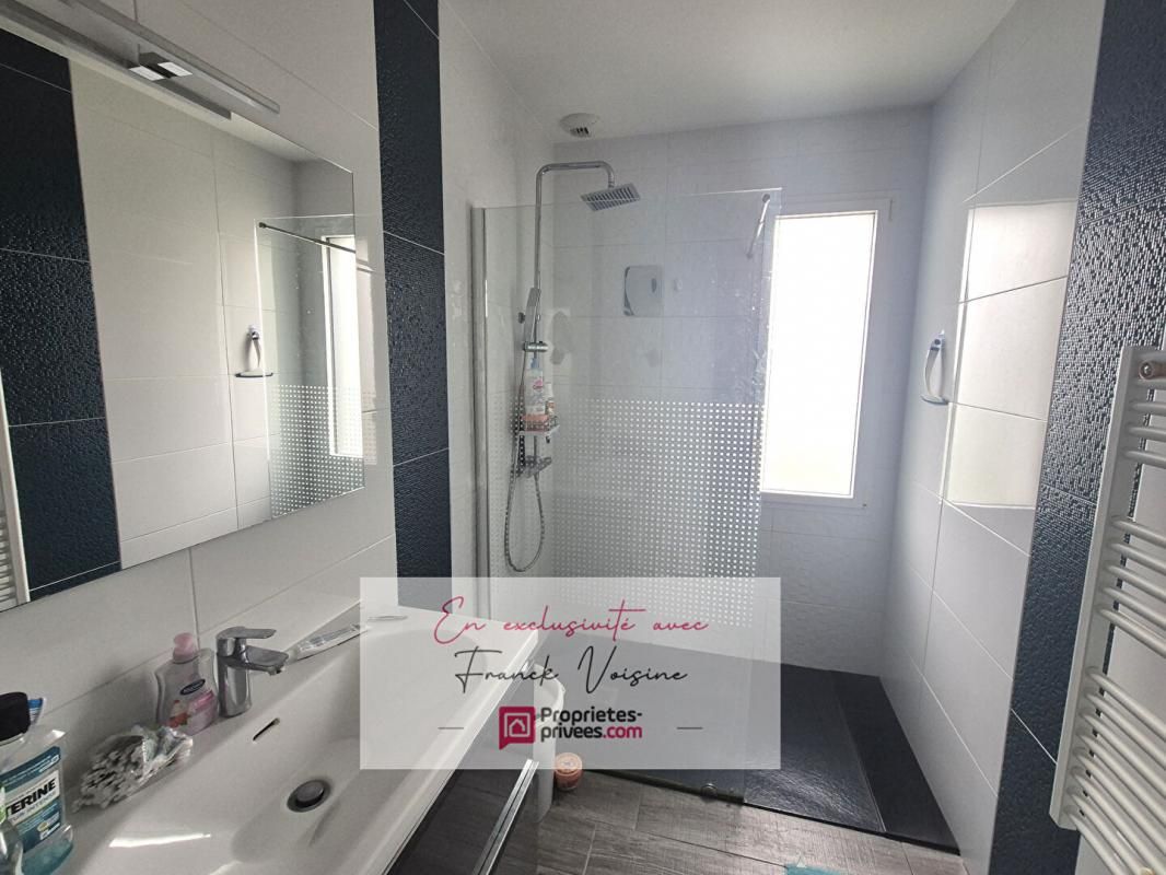 LES HERBIERS Maison A VENDRE en EXCLUSIVITE - Plain-pied PMR - Les Herbiers Ardelay - 2 Chambres -71 m2 sur terrain de 300 M2 4