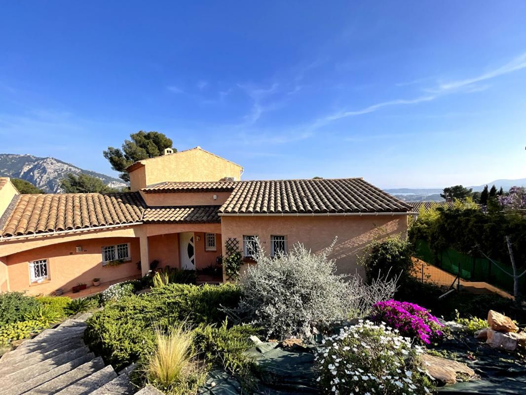 TOULON Villa 4 chambres et sa magnifique vue - Baou - Toulon (83200) 2