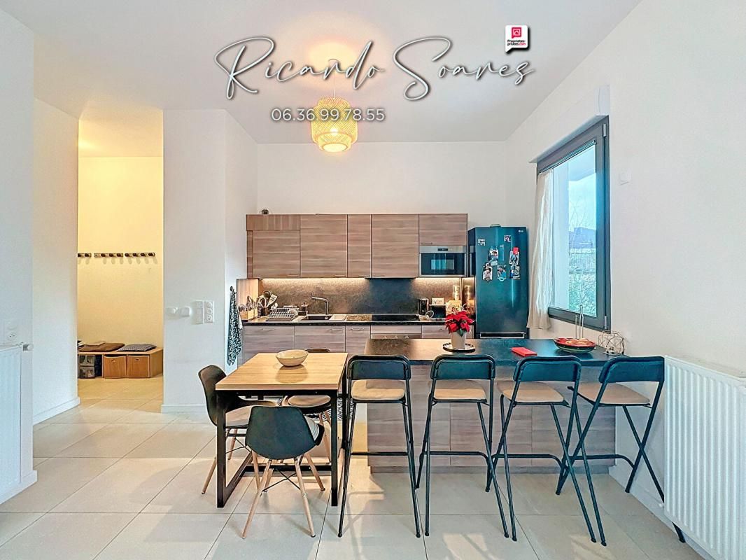 ROSNY-SOUS-BOIS 93110 ROSNY-SOUS-BOIS / APPT 87M2 de 2022 / DPE B / 3 CHAMBRES / HSP 3,30m / JARDIN / PARKING 4