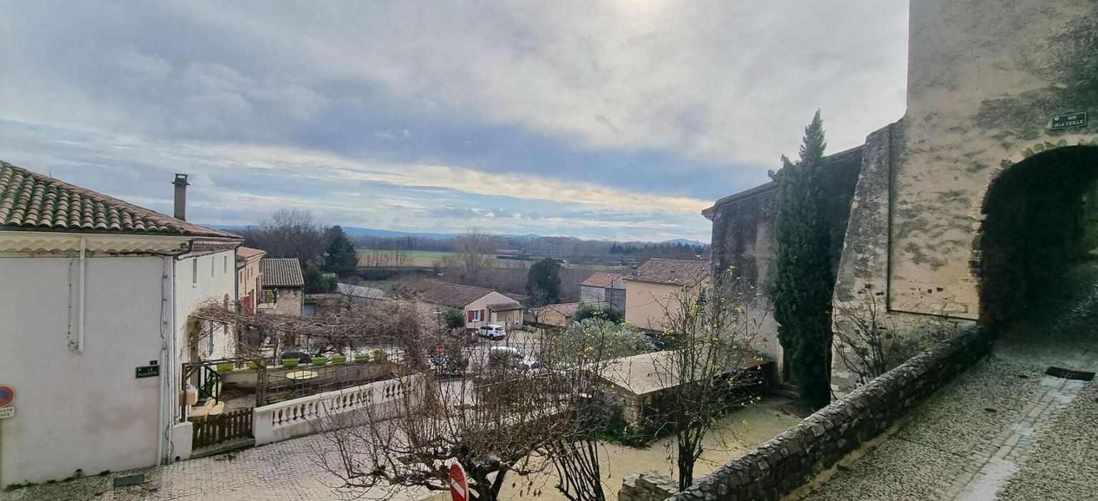 ROCHEMAURE Rochemaure - Appartement 7 pièce(s) 160 m2 2