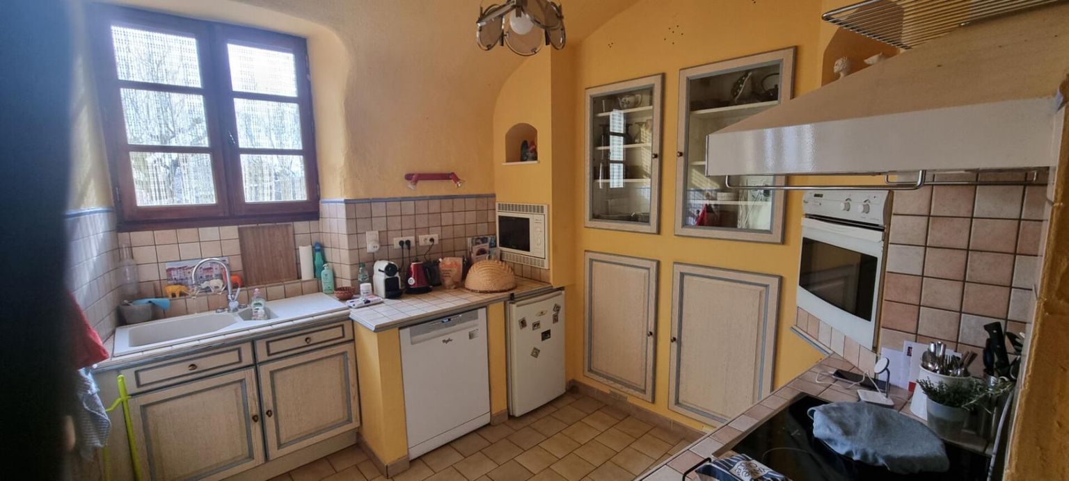 ROCHEMAURE Rochemaure - Appartement 7 pièce(s) 160 m2 3