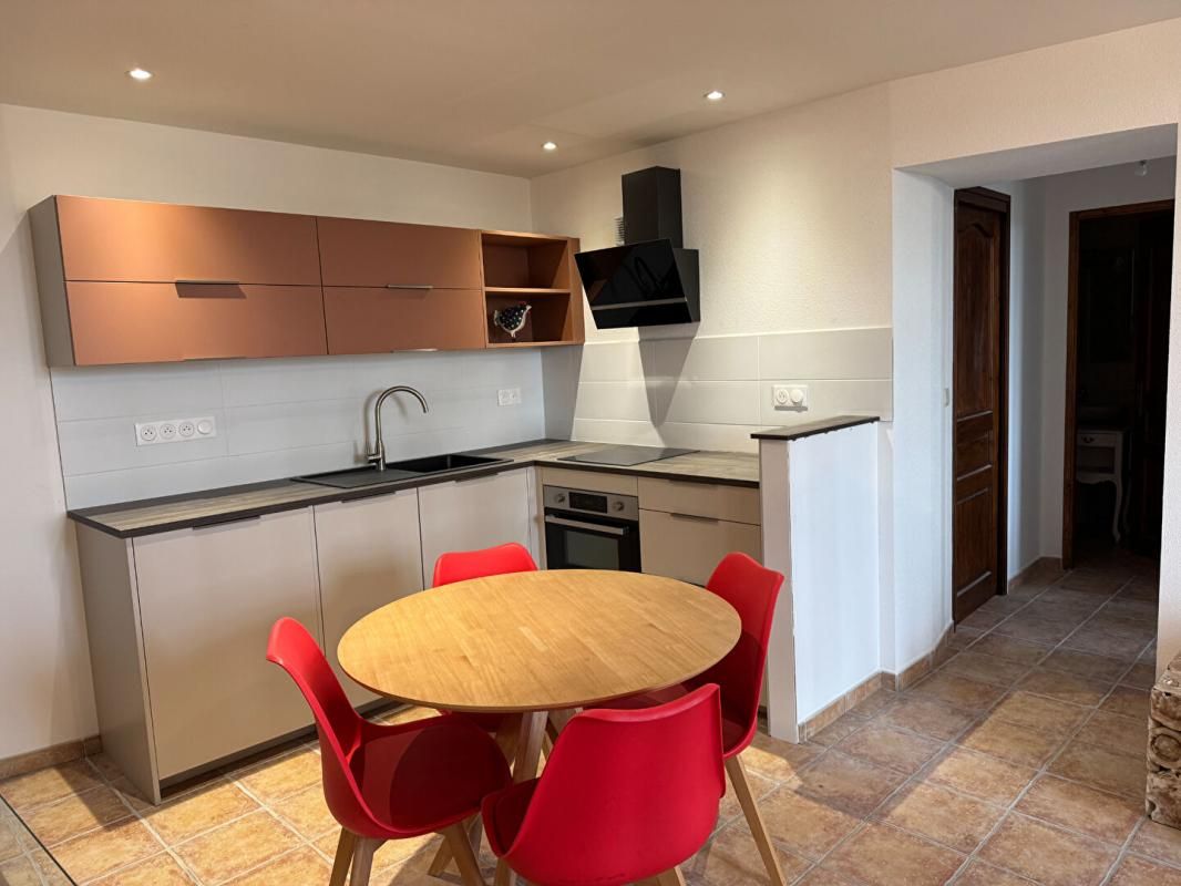 Rochemaure - Appartement 3 pièce(s) 49 m2