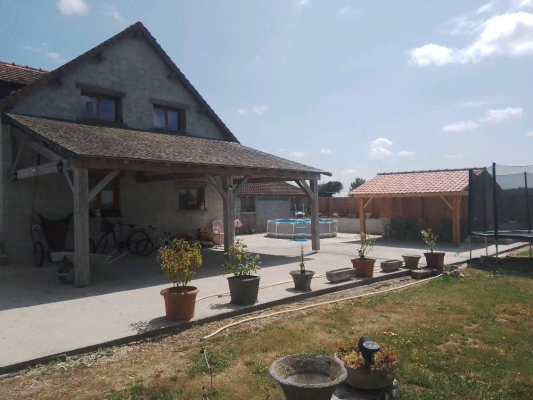 SAINT-HIPPOLYTE Maison Saint Hippolyte 5 pièce(s) 130 m2 2