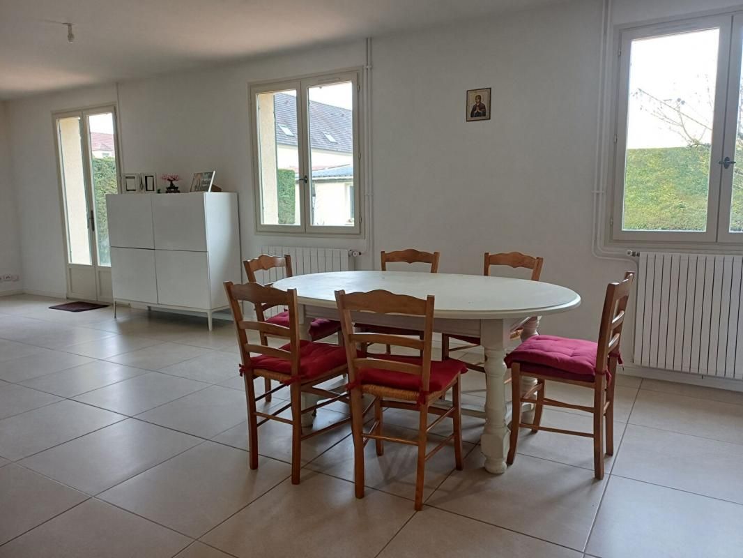 LACROIX-SAINT-OUEN MAISON 2
