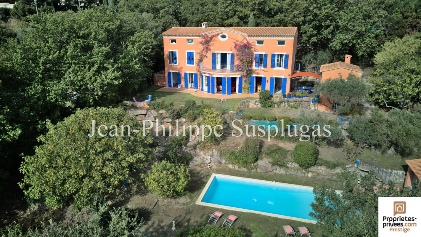 83190 Proximité Sanary sur mer : Demeure de prestige 14 pièce(s) 400 m2