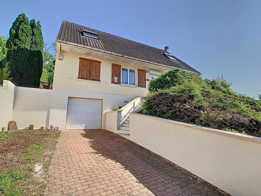 LAIGNEVILLE PAVILLON F7 - 150M² - 5 CHAMBRES - TERRASSE - JARDIN - 60290 LAIGNEVILLE 2