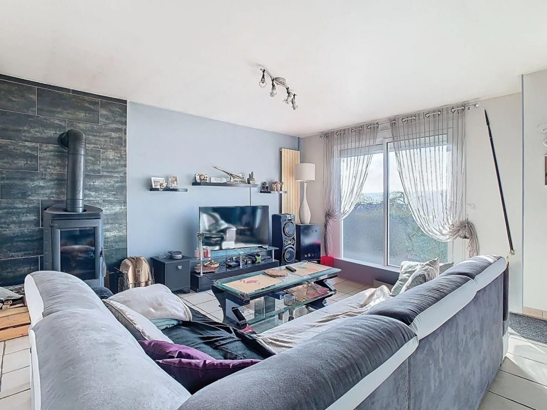 LAIGNEVILLE PAVILLON F7 - 150M² - 5 CHAMBRES - TERRASSE - JARDIN - 60290 LAIGNEVILLE 3