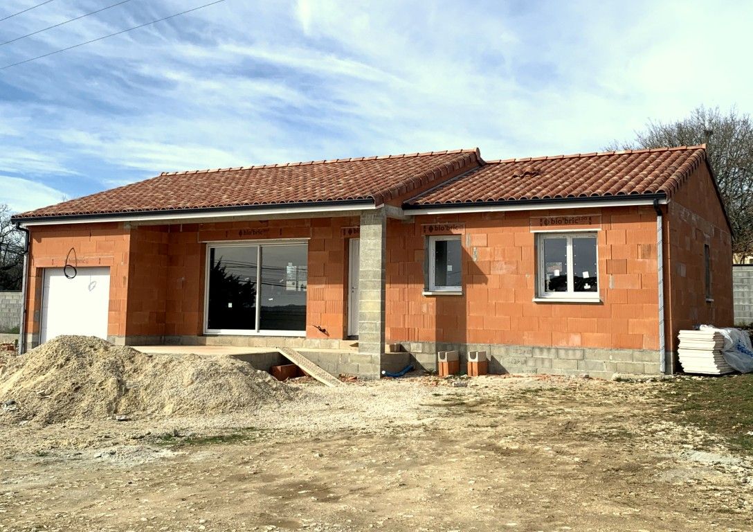 LABASTIDE-MARNHAC Maison neuve, 3 chambres, plain-pied, livrée toalement achevée et équipée en août 2025 2