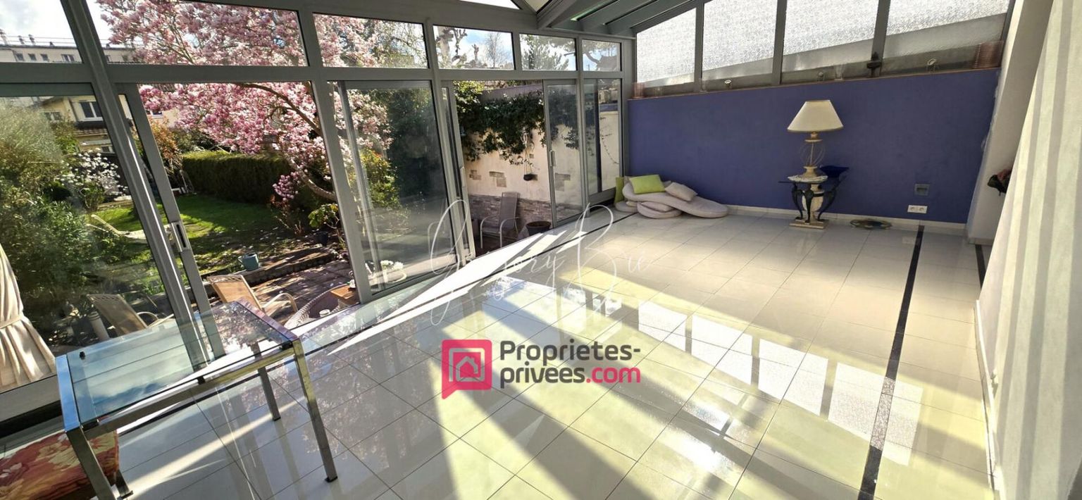 VIRY-CHATILLON Maison Viry-Châtillon 175m2 3