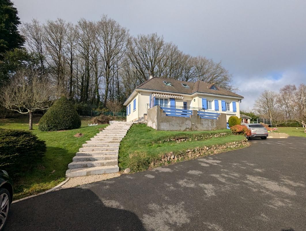 SAINT-VICTOR-DE-BUTHON Maison 118m2, 6 chambres 28240 3