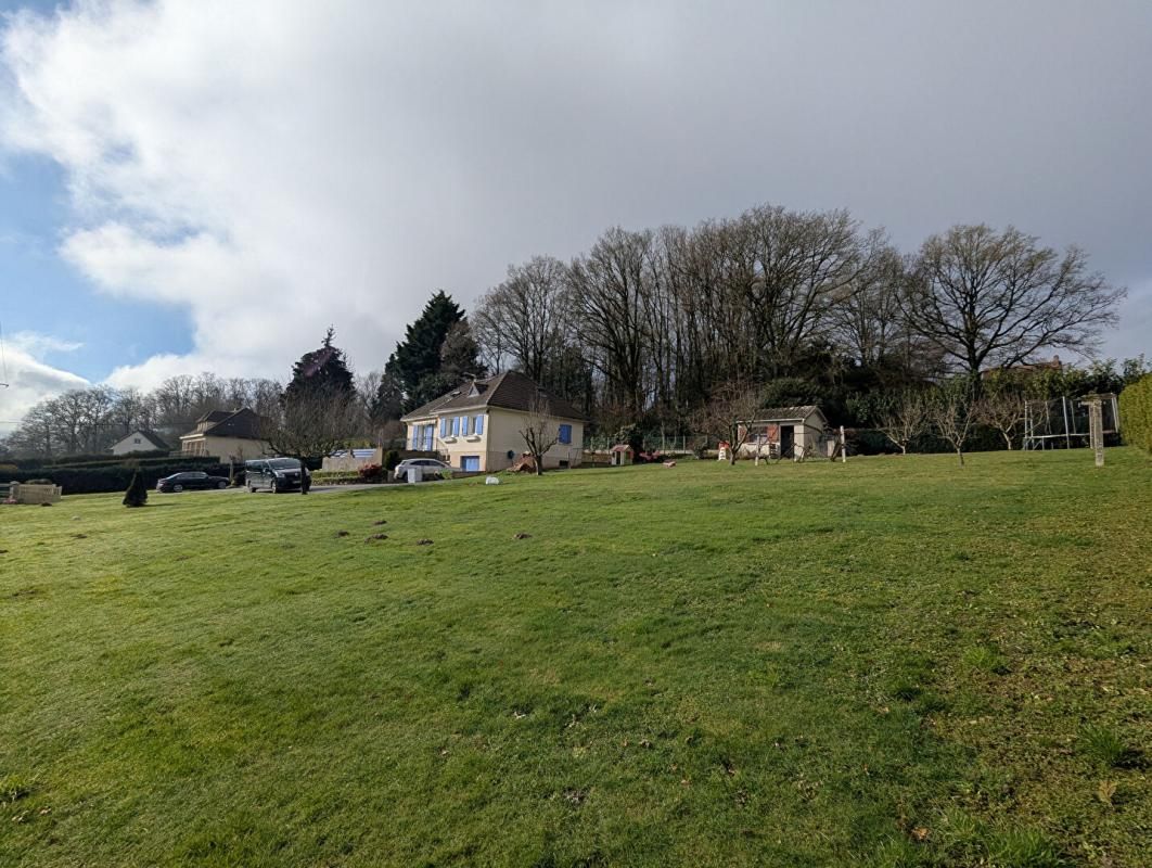 SAINT-VICTOR-DE-BUTHON Maison 118m2, 6 chambres 28240 4