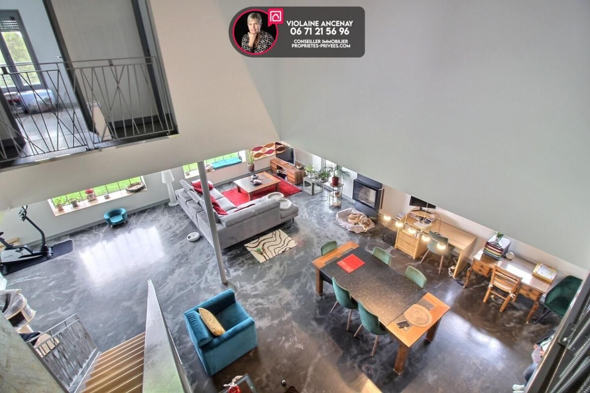 LA TOUR-DU-PIN Tènement immobilier 340 m2 en 2 maisons + grange 4