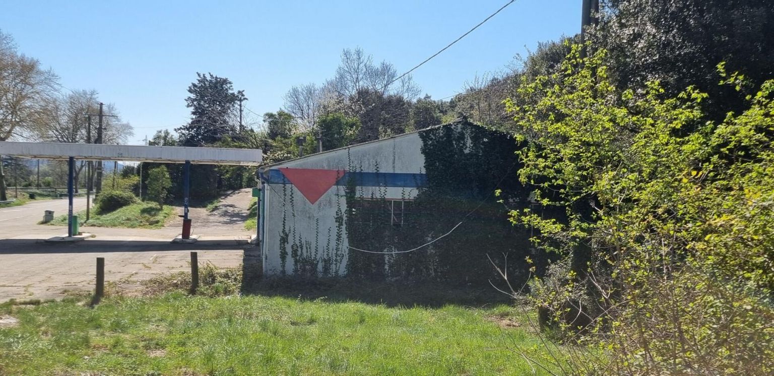 CRUAS Immeuble 4 pièce(s) 220 m2 4