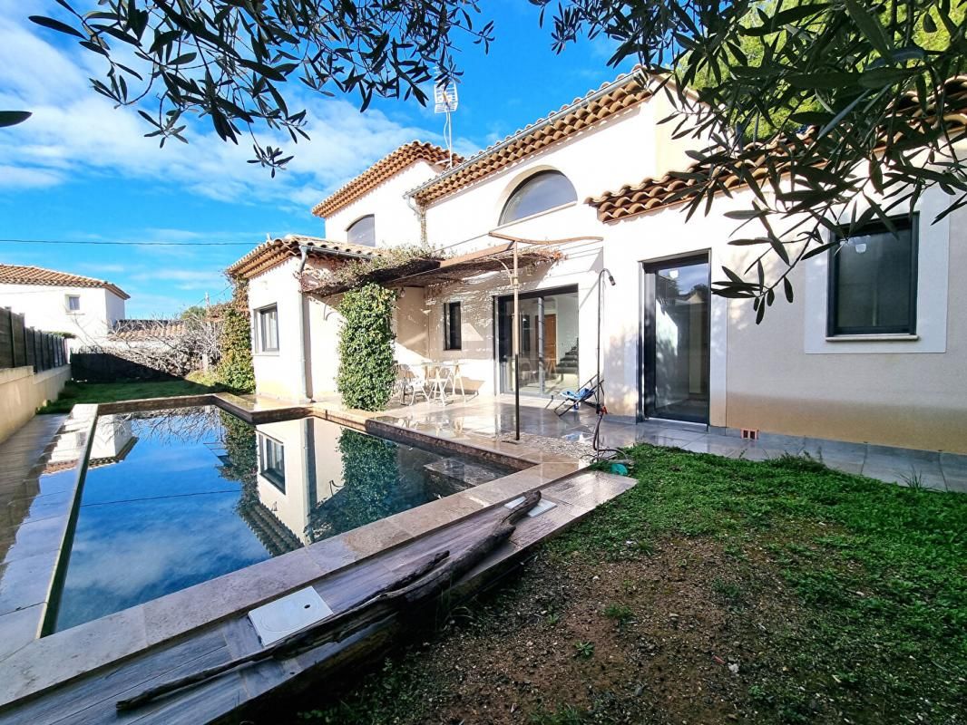Maison Six Fours Les Plages 6 pièces 153 m2