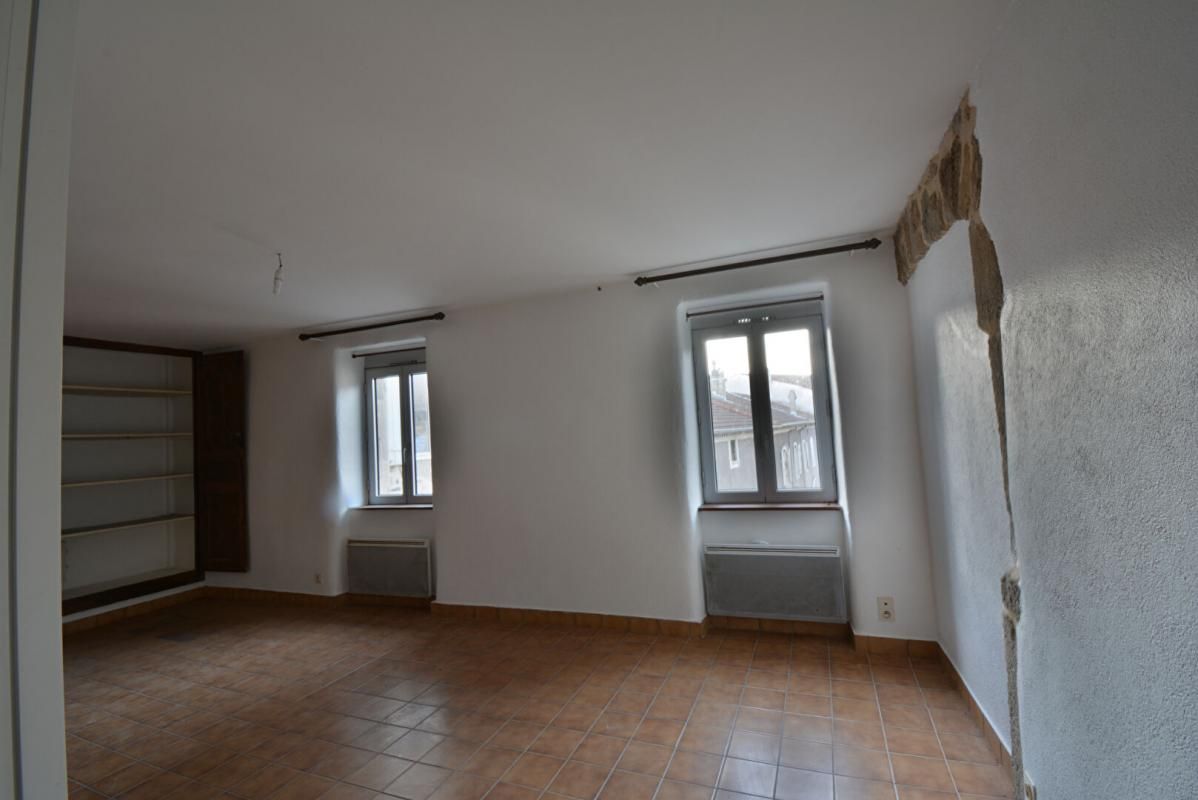 AUBENAS Appartement 3 pièce(s) 64.6 m2 2